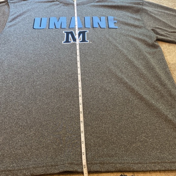 Men’s gray UMaine stretch t-shirt - Picture 4 of 6